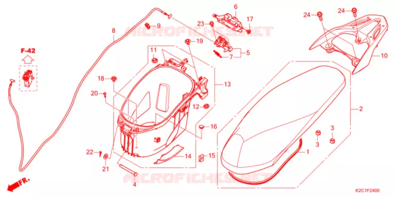 ZITTING/BAGAGEBOX  Honda SCOOTER 110 DIO 2021  NSC110M