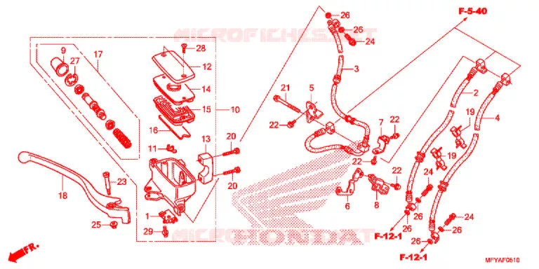 VOOR REM HOOFD CILINDER  (ABS) Honda MOTO 1300 VT 2012  VT1300CRAC