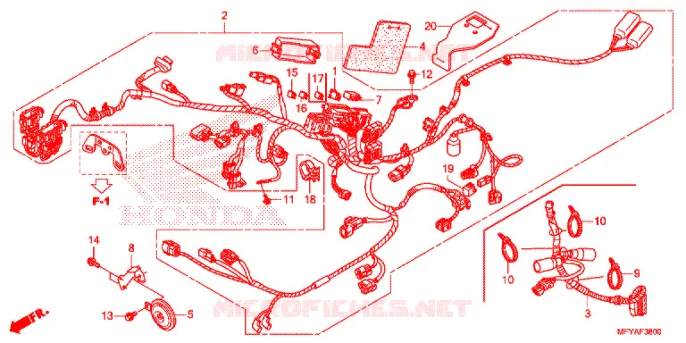 BEDRADINGSBUNDEL/CLAXON Honda MOTO 1300 VT 2012  VT1300CSC