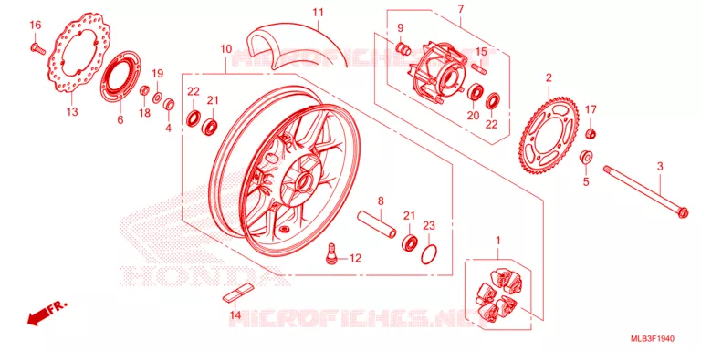 ACHTER WIEL Honda MOTO 750 HORNET 2024  CB750AP