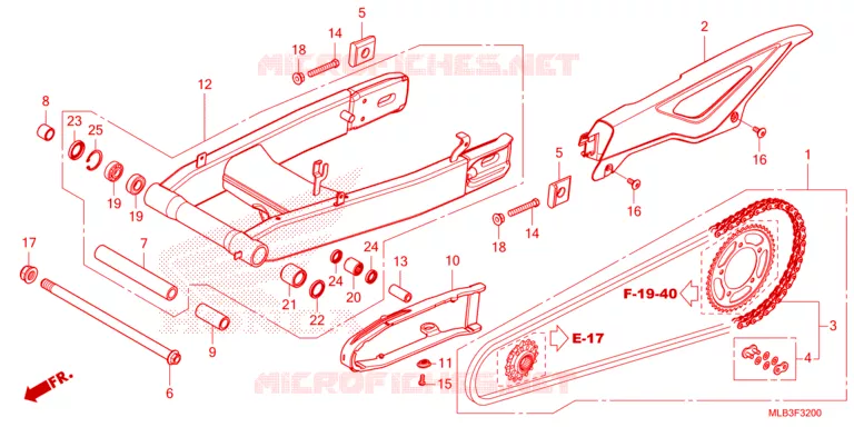 ACHTERBRUG Honda MOTO 750 HORNET 2024  CB750AR