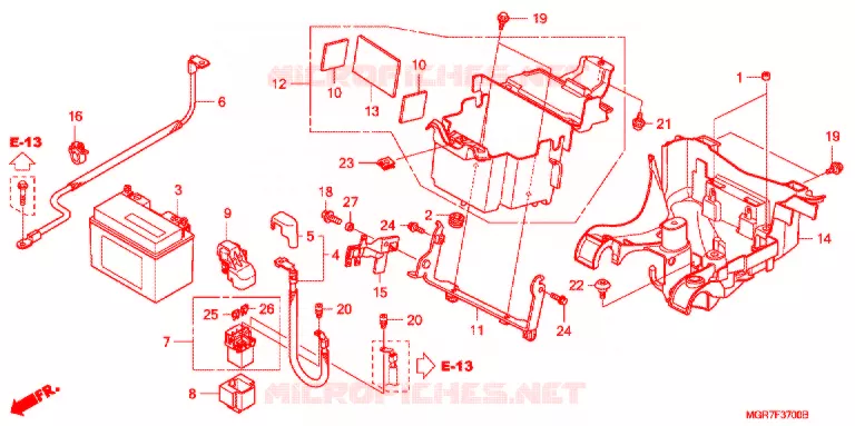 BEDRADINGSBUNDEL/ACCU Honda MOTO 750 VT 2011  VT750SB