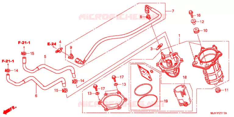 BENZINEPOMP (VT750S) Honda MOTO 750 VT 2012  VT750SC