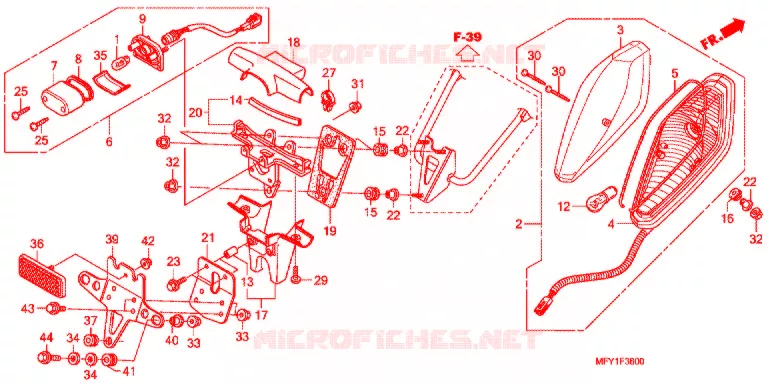 ACHTERLICHT/KENTEKEN LICHT (VT1300CR/CRA) Honda MOTO 1300 VT 2012  VT1300CRAB