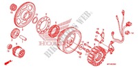 LINKS KRUKAS AFDEKKING/ GENERATOR(2) voor Honda VT 1300 C FURY ABS WHITE 2011