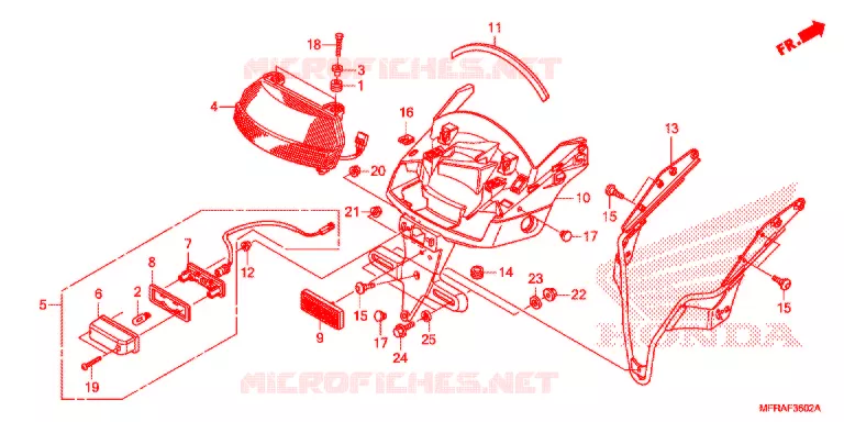 ACHTERLICHT/KENTEKEN LICHT (VT1300CXA/CX) Honda MOTO 1300 VT 2013  VT1300CXD